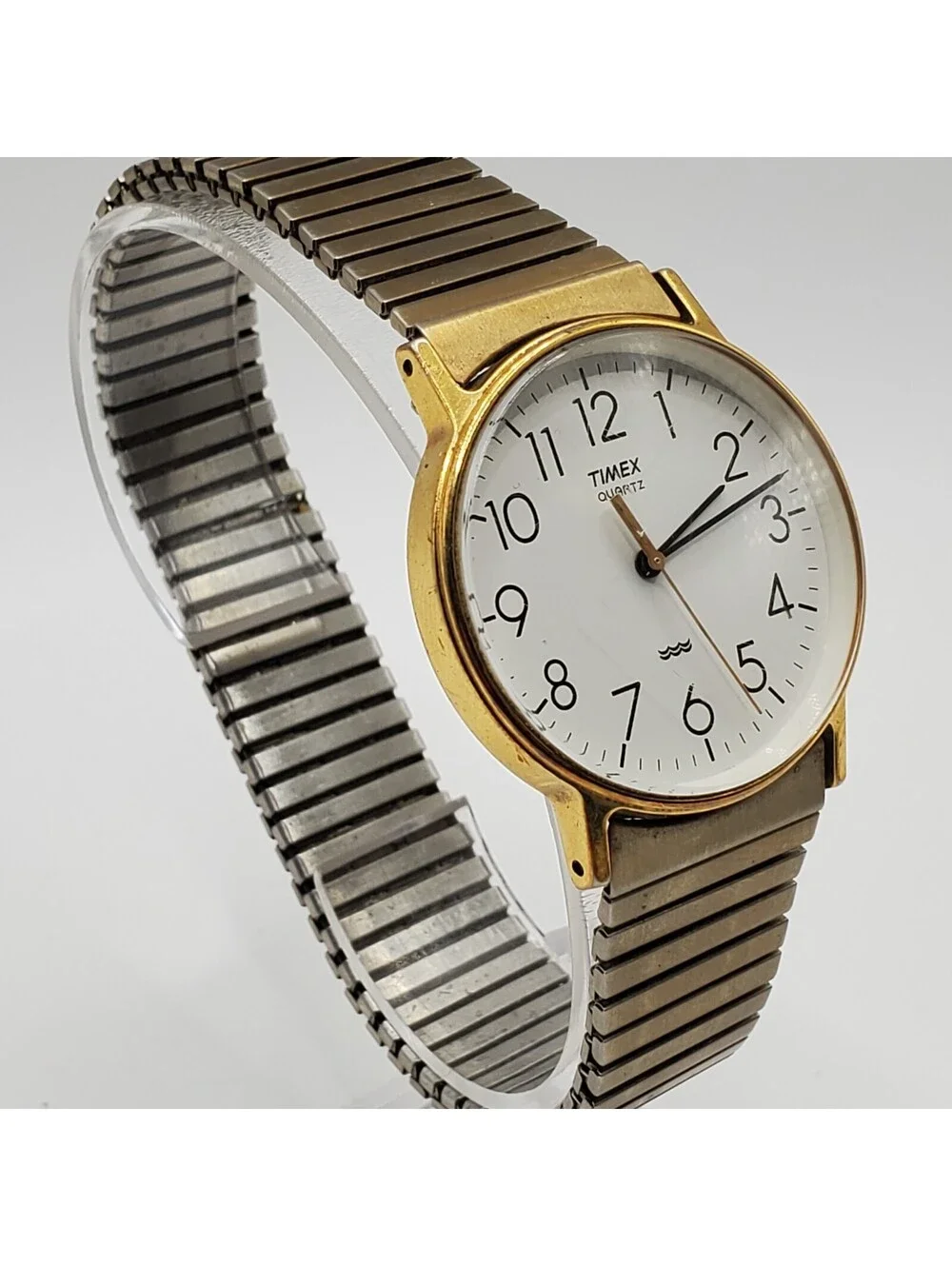 Vintage 1988 Timex Quartz Womens Watch 32mm New Battery Gold Stretch Band